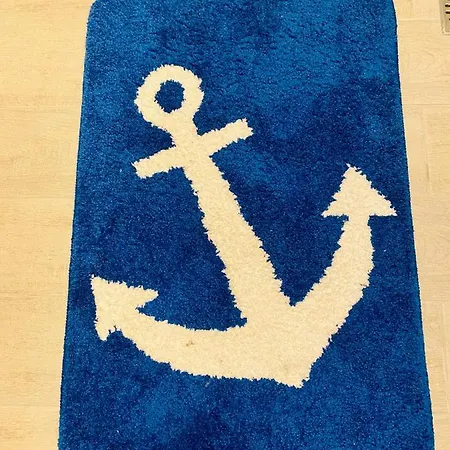 The Anchor Apartment *